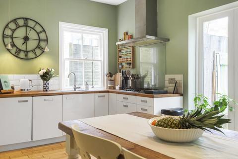 46a Wolfington Road, London, SE27 0RQ