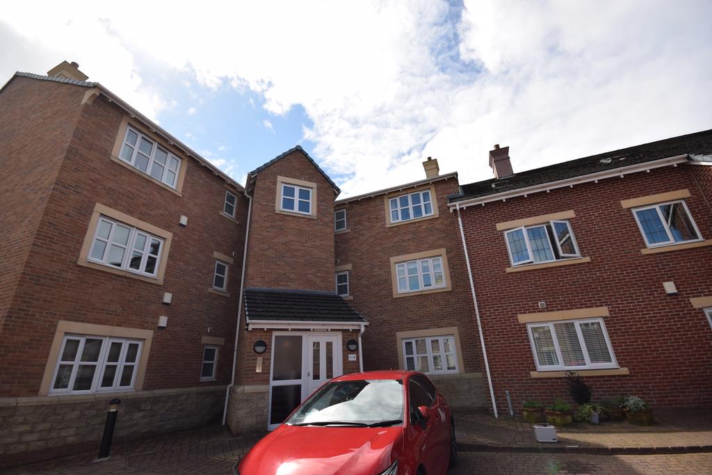 Clifton Gate, Lytham St. Annes, Lancashire, FY8 2 bed apartment to rent