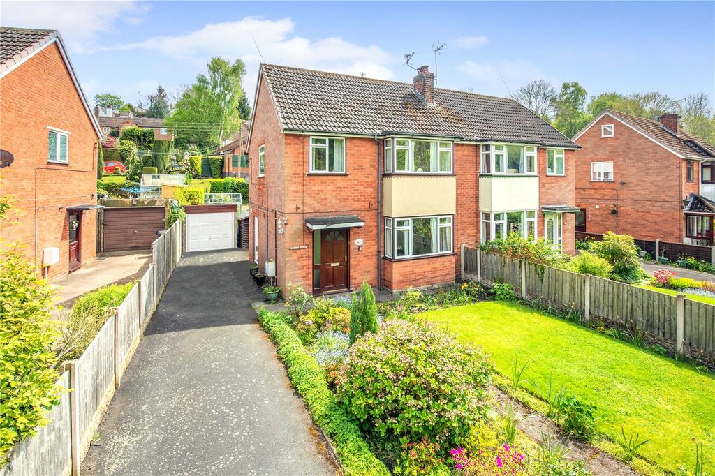 15 Cobwell Road, Broseley Wood... 3 bed semidetached house £230,000