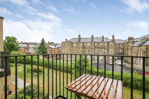 2 bedroom apartment to rent - Newman Close, London, NW10