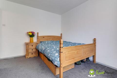 25 Birchen Grove, Luton, LU2 7TJ