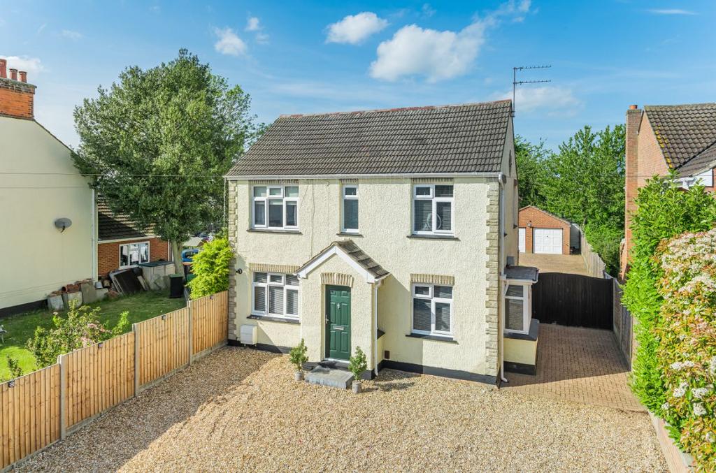 High Street, Clapham, Bedford 3 bed detached house for sale £500,000