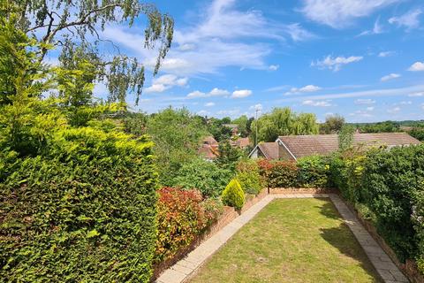 72 King Edward Road, Barnet, EN5 5AU