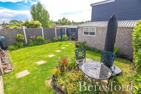 35 Cromwell Way, Witham, CM8 2ES