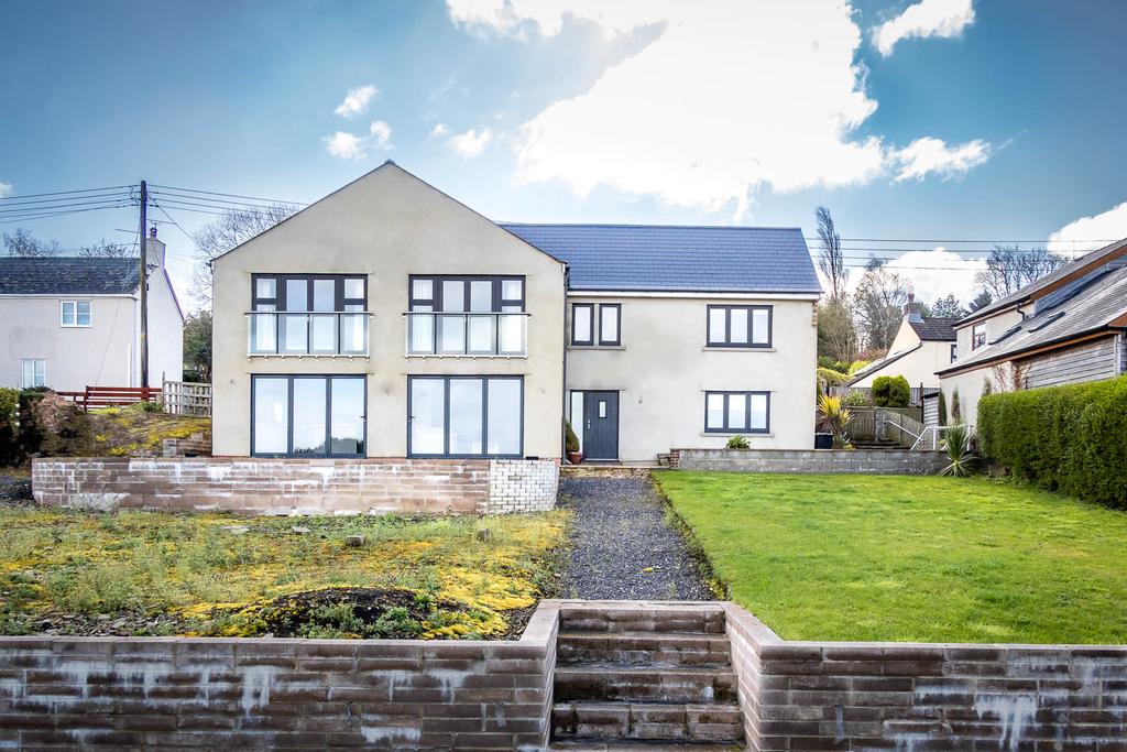 Yorkley Wood, Yorkley, Lydney 3 bed detached house £645,000