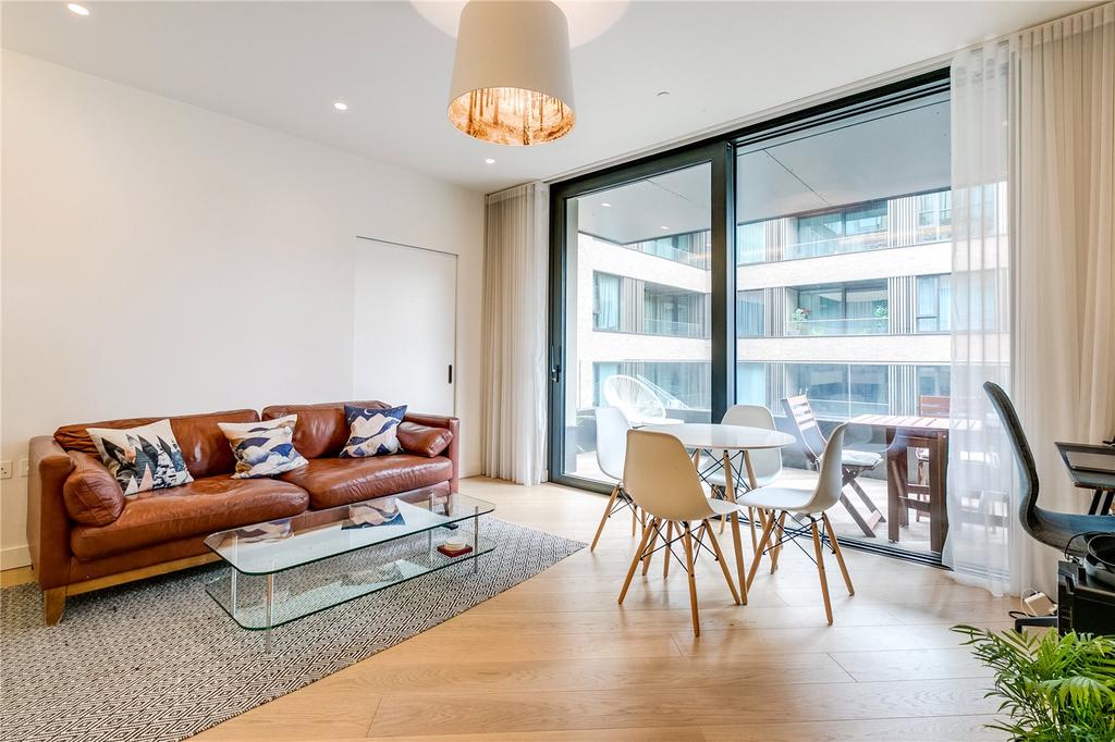 Wood Crescent, London, W12 1 bed apartment - £650,000