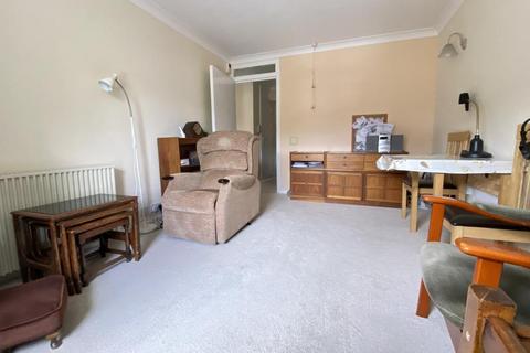 2 bedroom apartment for sale - Androse Gardens, Ringwood, BH24 1EG