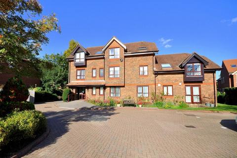 2 bedroom retirement property for sale, Androse Gardens, Bickerly, Ringwood, BH24