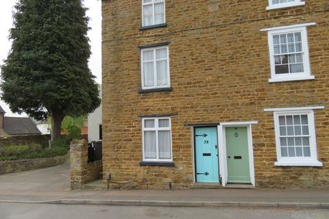 2 bedroom cottage to rent, REF: 10887 | High Street | Northampton | NN3