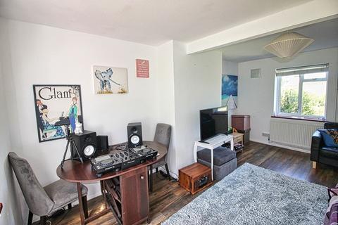 51 Hillside, Brighton, BN2 4TF