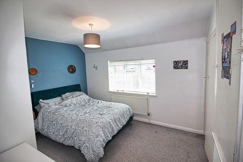 51 Hillside, Brighton, BN2 4TF