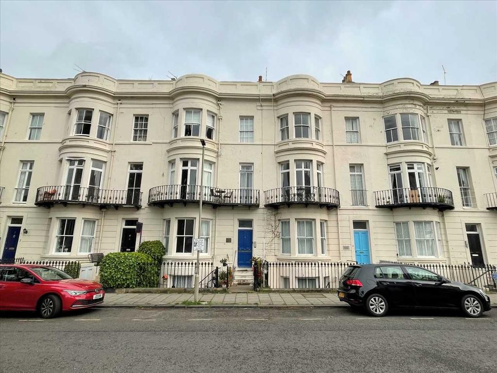 Albion Road, Scarborough 1 bed apartment for sale £55,000