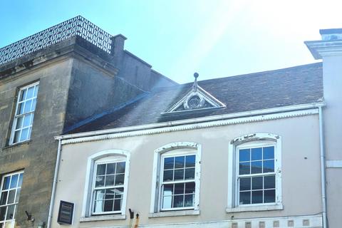 undefined, Market Place, Wincanton BA9