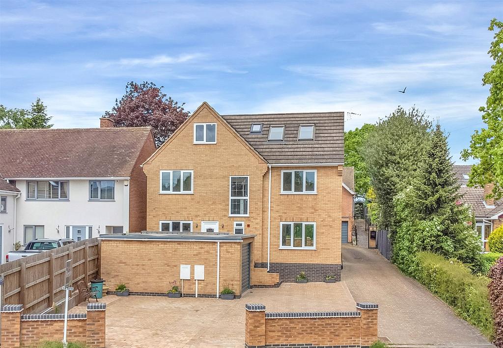 Nanpantan Road, Loughborough 4 bed detached house for sale £450,000