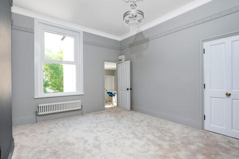 2 bedroom flat to rent - Herbert Road, Plumstead, SE18
