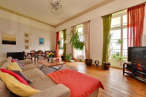 1 Royal Crescent, Ramsgate, CT11 9PD