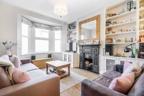 44 Steerforth Street, London, SW18 4HF