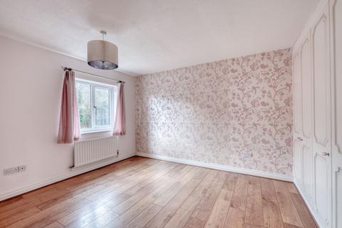 3 Beeston Gardens, Berkeley Alford, Worcester, WR4 0JT