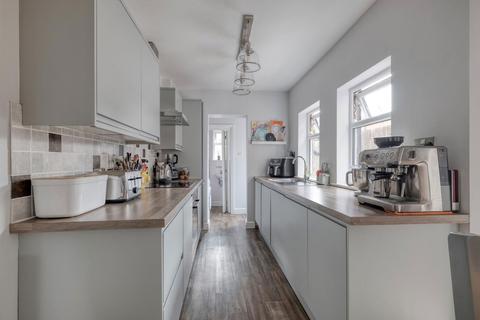3 bedroom semi-detached house for sale, Cavendish Street, Worcester, WR5