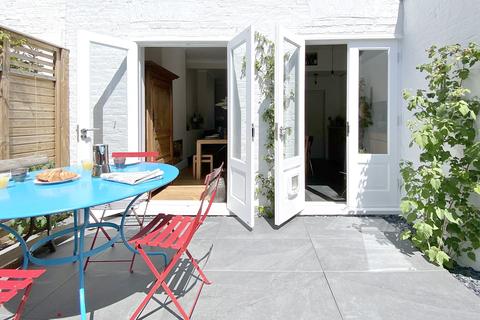 41 Whateley Road, London, SE22 9DE