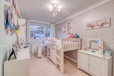 84 Arundel Drive, Worcester, WR5 2HY