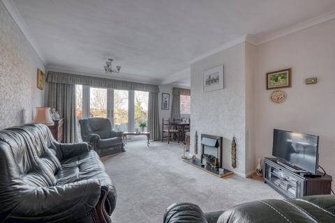 5 Bracken Close, Worcester, WR2 6HN