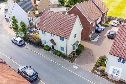 3 bedroom detached house for sale, Braeburn Way, Basildon, Essex, SS14