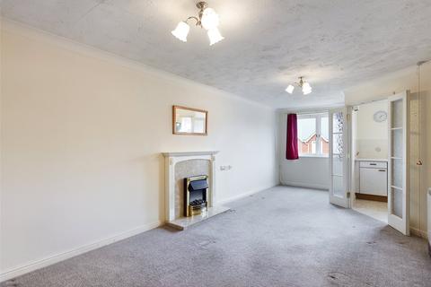 1 bedroom apartment for sale - Goodrich Court, Ross On Wye, Herefordshire, HR9