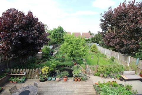 Vivilla Pitt Chase, Great Baddow, Chelmsford, CM2 8EE