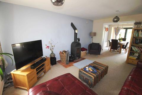 Vivilla Pitt Chase, Great Baddow, Chelmsford, CM2 8EE