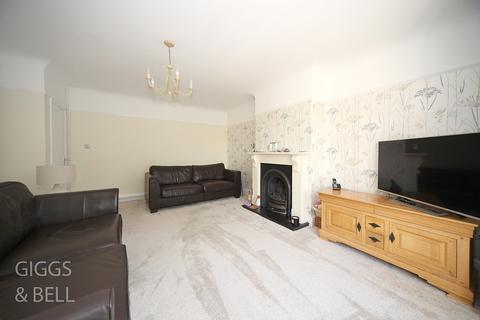 10 Knoll Rise, Luton, LU2 7JA
