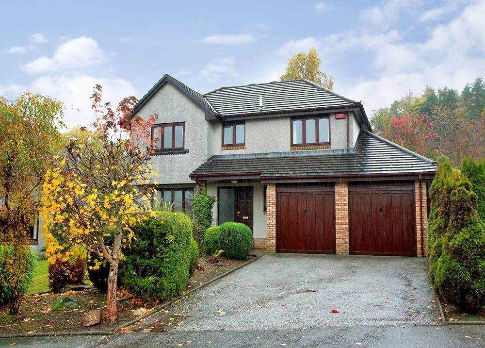 Springdale Road, Bieldside, AB15 4 bed detached house £2,200 pcm (£