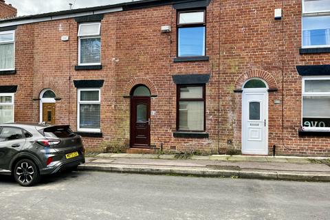 2 bedroom terraced house to rent, Coop Street, Astley Bridge, Bolton, BL1