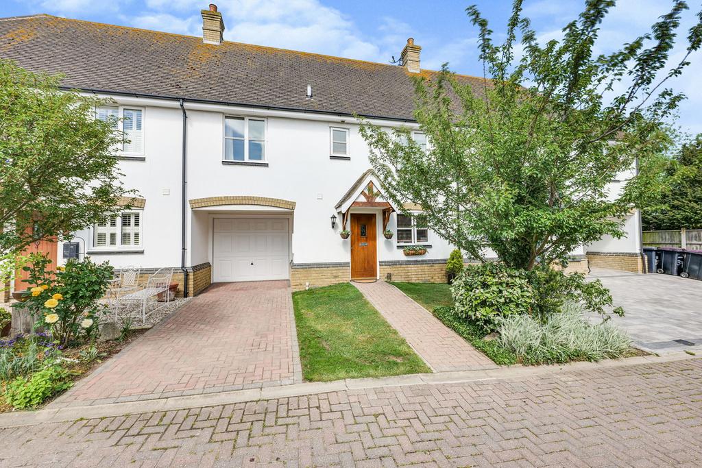 St. Thomas Road, Rochford, SS4 3 bed terraced house £425,000