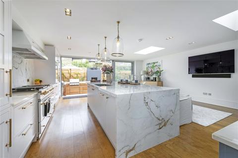 5 bedroom terraced house for sale - Gorst Road, SW11
