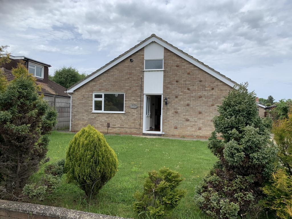 Hazleton Way, Waterlooville PO8 3 bed detached bungalow to rent £