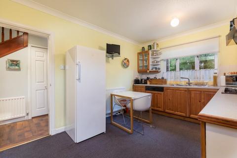 28 Braidpark Drive, Giffnock, Glasgow, G46 6LY