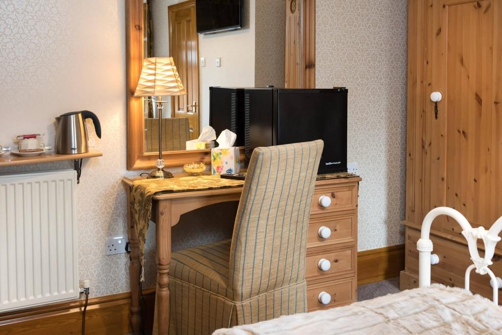 Twin Bedroom