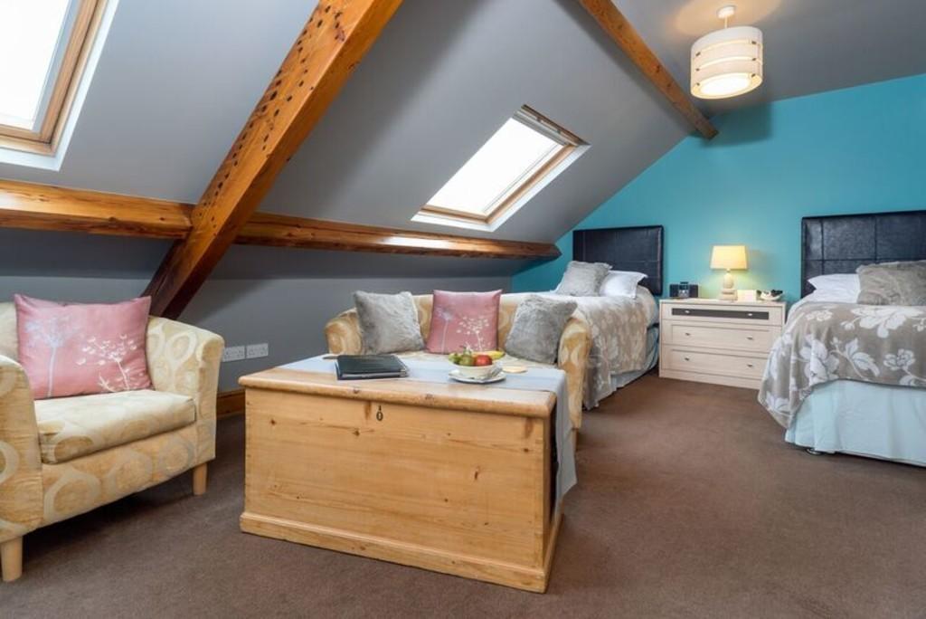 Twin Bedroom