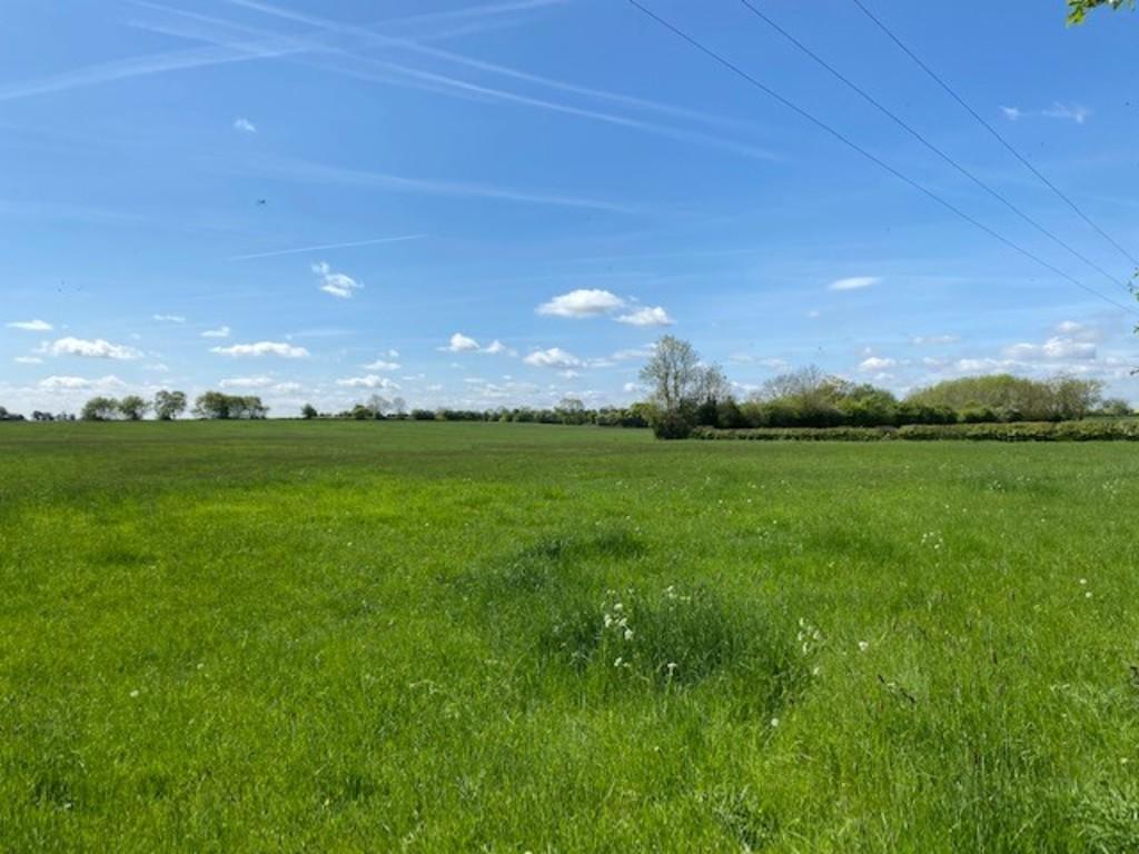 Stokeham, Retford Land £100,000