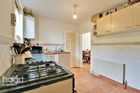 61 Allen Road, Irthlingborough, Wellingborough, NN9 5QX
