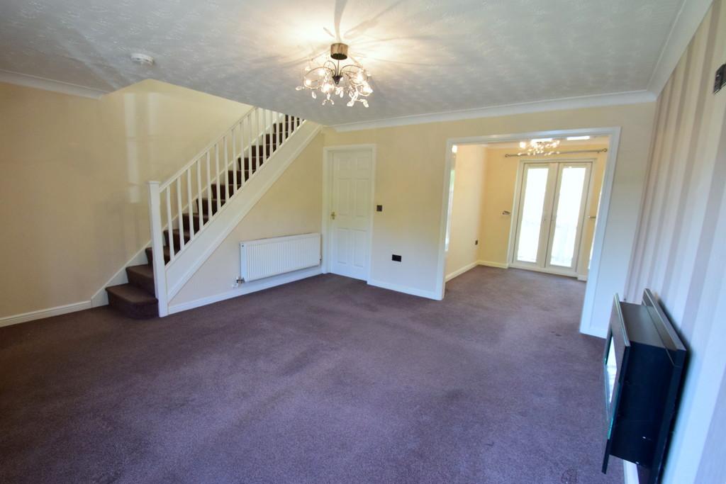 70 Chestnut Bush, Broadlands, Bridgend, Bridgend County Borough, CF31