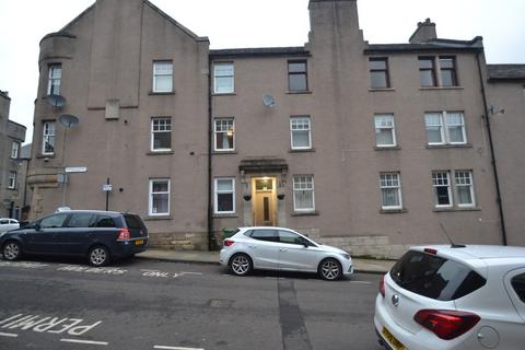 4 bedroom apartment to rent, Darnley Street, Stirling FK8