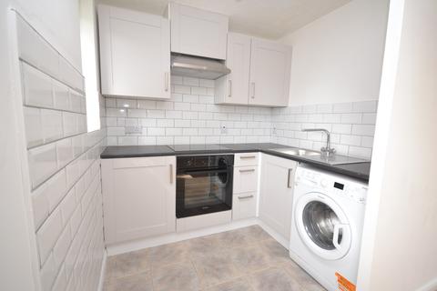 54 Avignon Close, Colchester, CO2 8YH