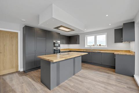 2 bedroom apartment for sale - Risbygate Street, Bury St. Edmunds