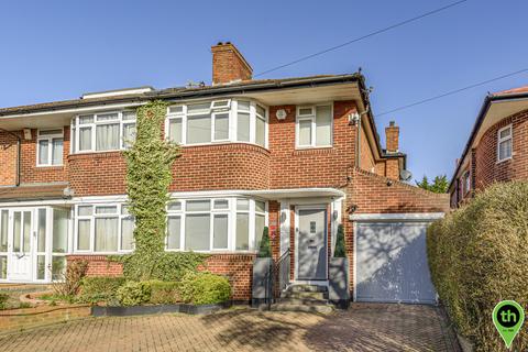 94 Hartland Drive, Edgware, HA8 8RH