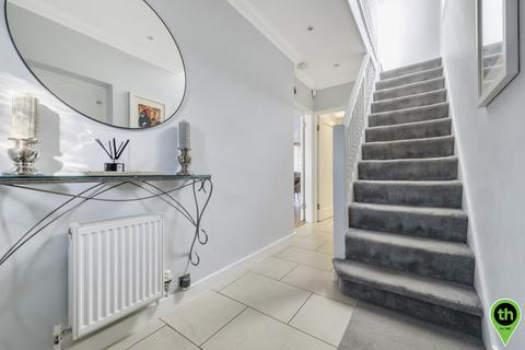 94 Hartland Drive, Edgware, HA8 8RH