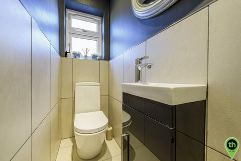 94 Hartland Drive, Edgware, HA8 8RH
