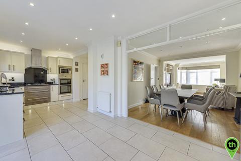 94 Hartland Drive, Edgware, HA8 8RH