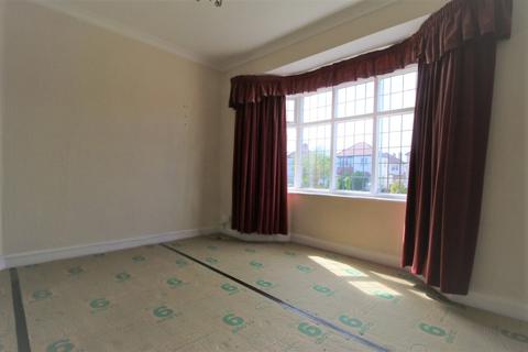 101 Oxbarn Avenue, Wolverhampton, WV3 7HQ